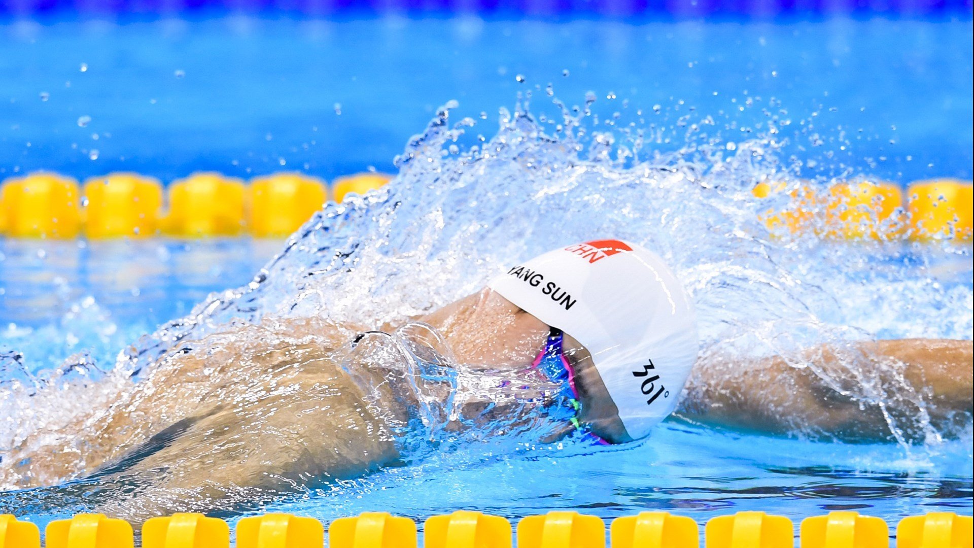 英雄联盟全球总决赛,巅峰对决,新王登基